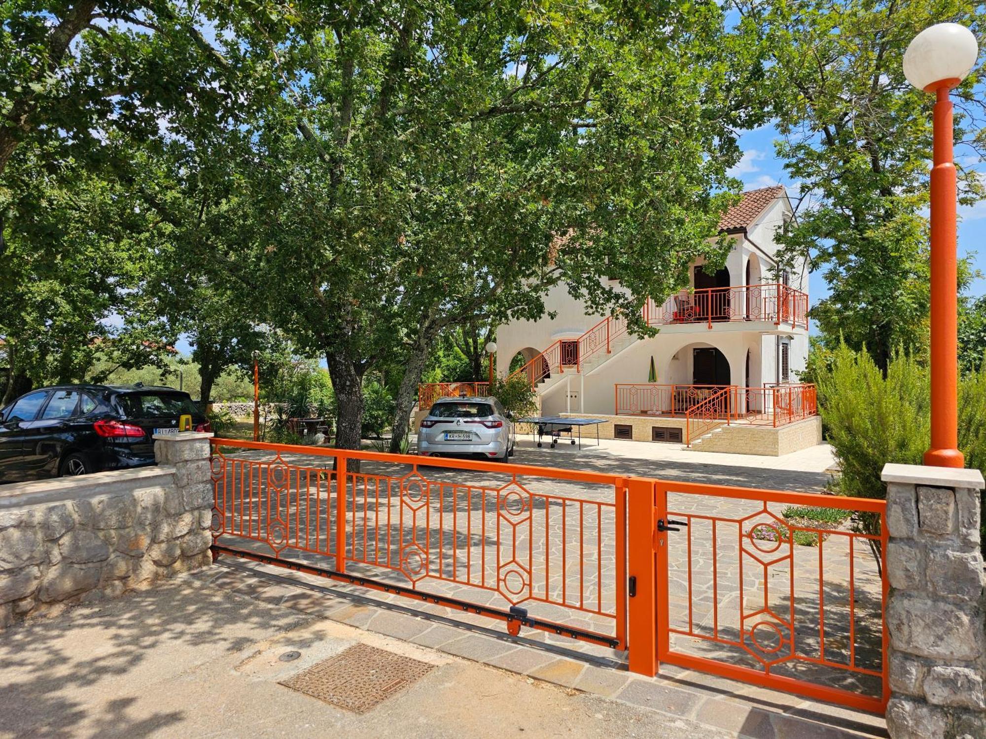 Villa Kucan Porat  Exterior photo